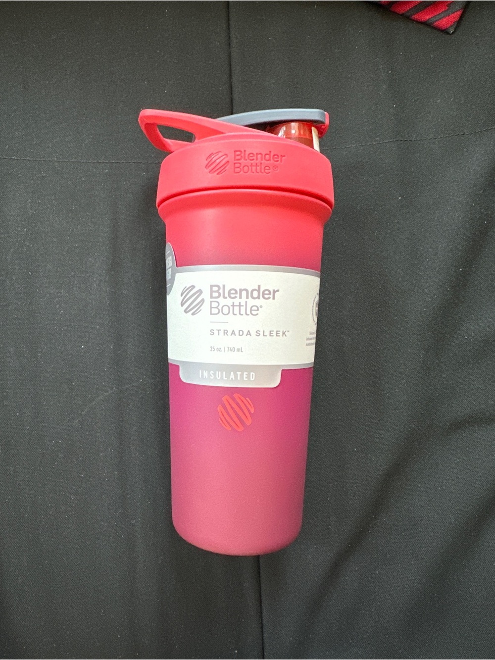 BlenderBottle Strada Sleek Insulated Stainless steel sangria ombré